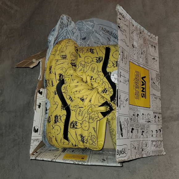 Vans - Picture 6 of 7